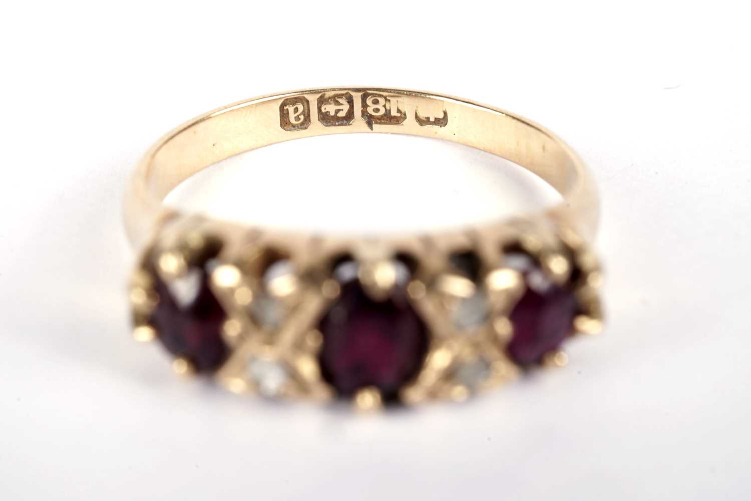 A Victorian ruby and diamond ring - Image 3 of 4