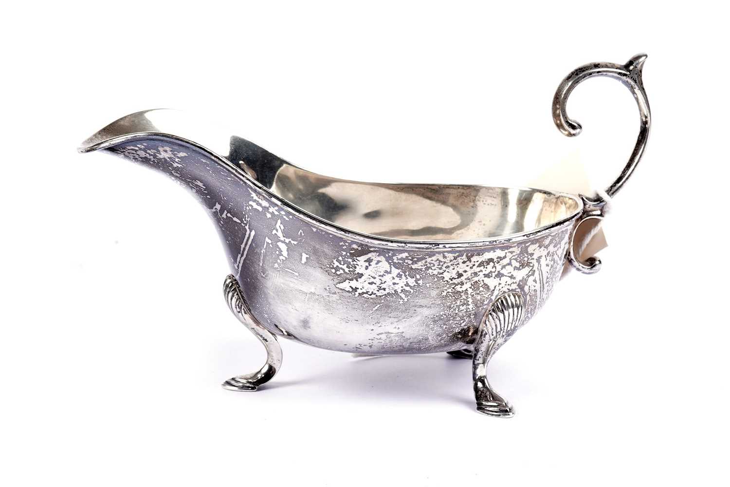 An early 20th Century silver quaich; and a silver sauce boat - Image 2 of 5