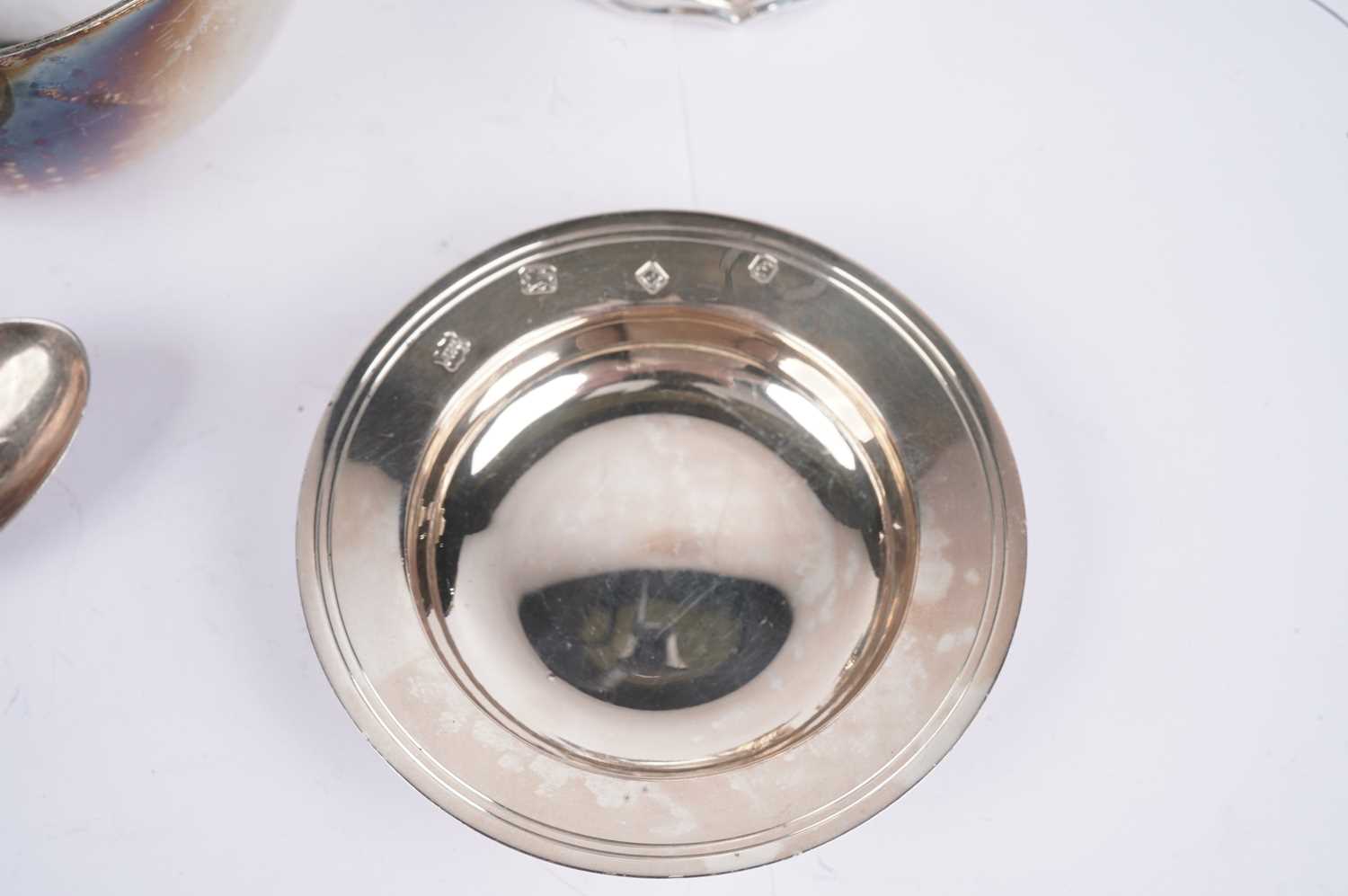 A selection of Elizabeth II silver including a cased pair of napkin rings and Armada dish - Image 3 of 6