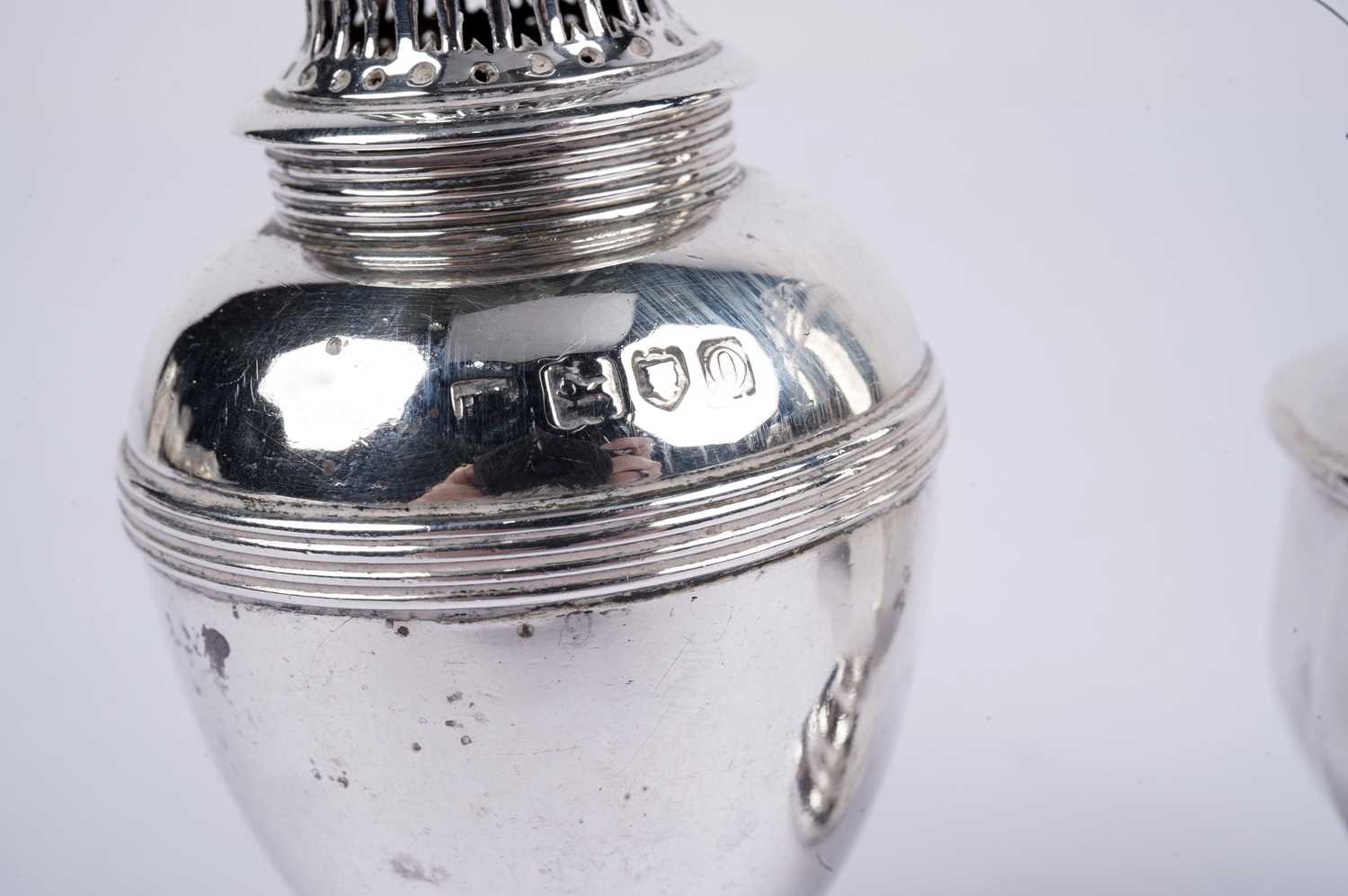 A George V silver sugar caster; and an Edwardian silver pepper shaker - Image 3 of 5