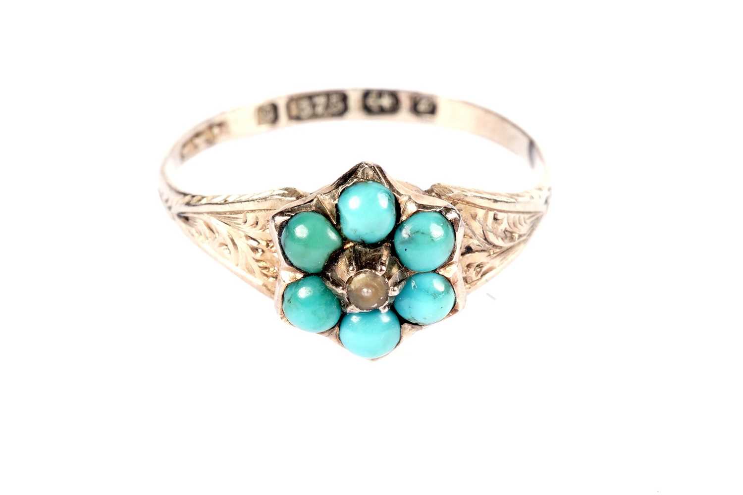 A Victorian Romantic Period turquoise and seed pearl flowerhead ring - Image 2 of 3