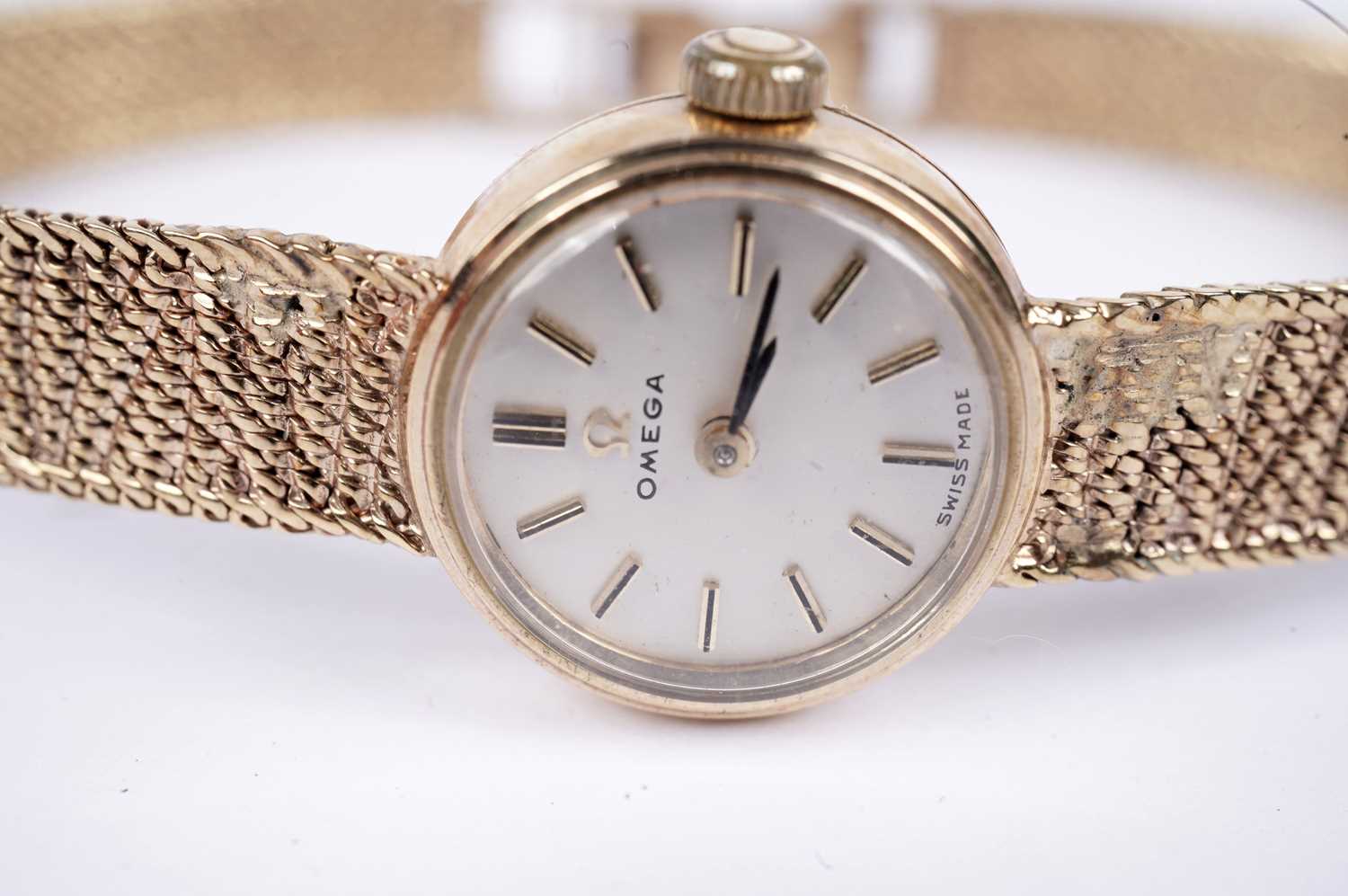 An Omega 9ct yellow gold cased cocktail wrist watch - Image 2 of 5