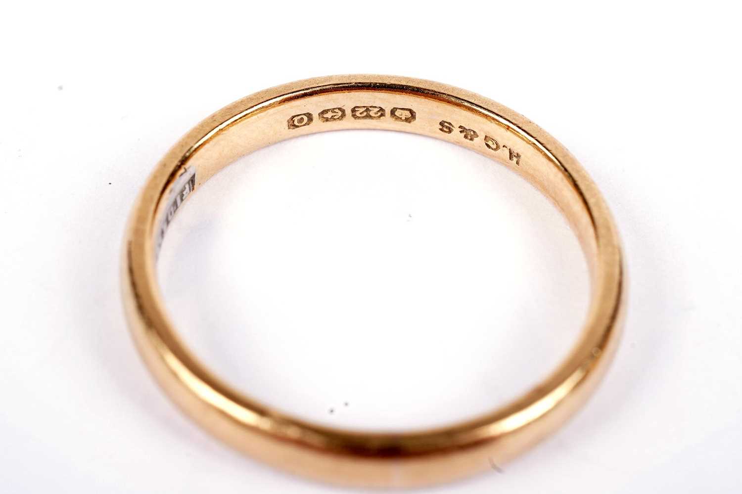 Two 22ct yellow gold wedding bands, - Image 3 of 3