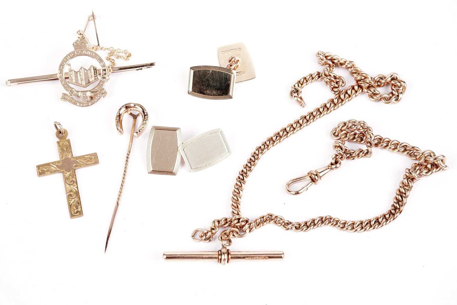 A selection of gold and other jewellery