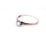 A single stone solitaire diamond ring