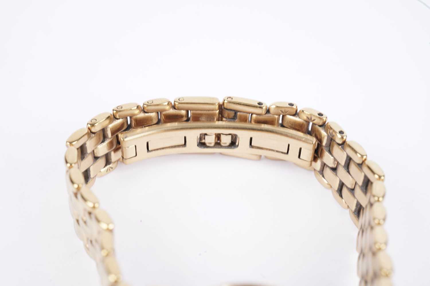 A lady's Gucci 3400L series gold plated wristwatch - Image 4 of 5