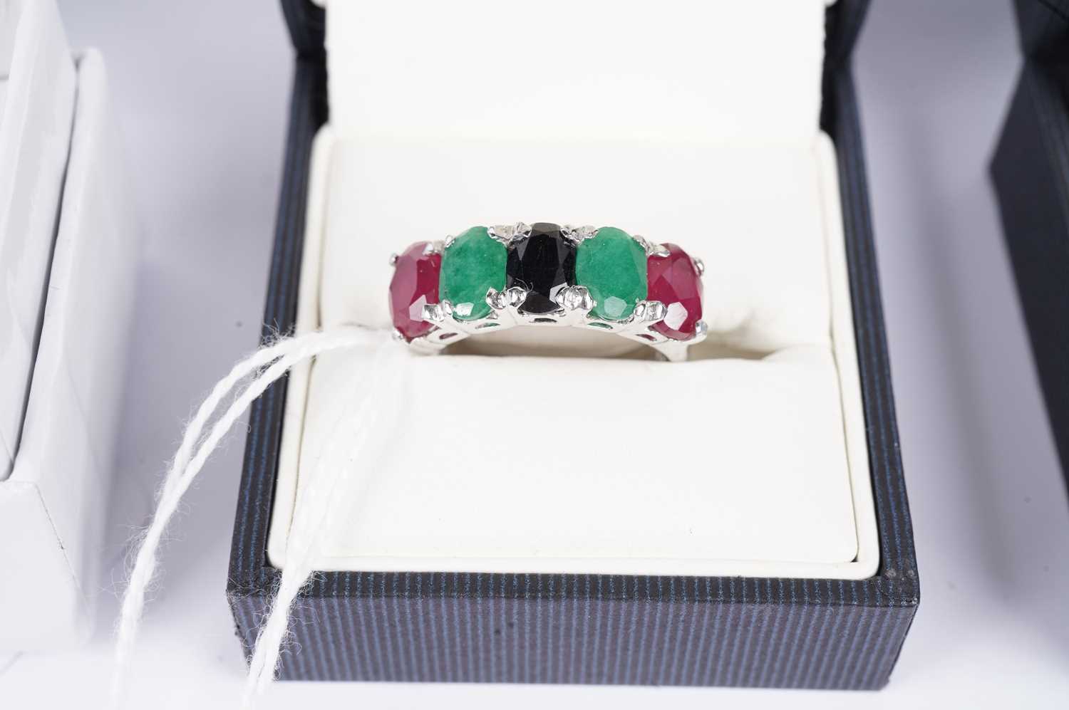 Contemporary lab-grown gemstone jewellery - Image 4 of 7