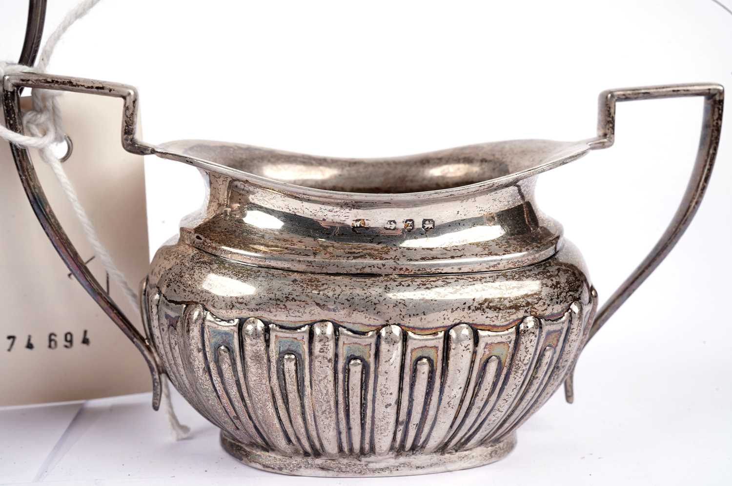 A George III silver two handled sugar bowl; and another smaller - Image 2 of 4