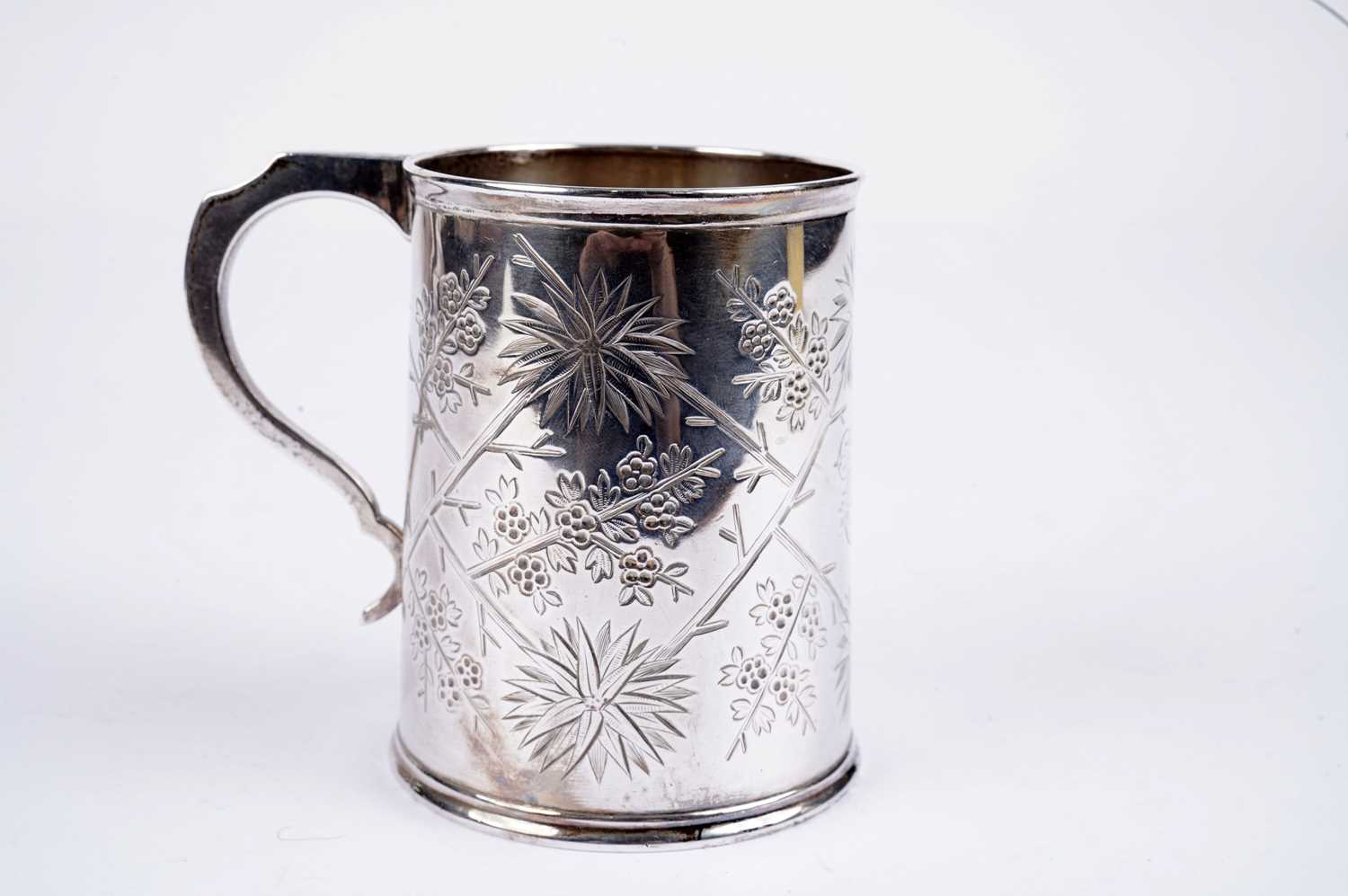 A Victorian silver Christening mug, by Walter & John Barnard - Image 2 of 3