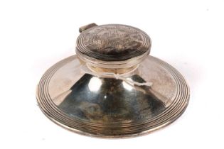 A George V silver capstan inkwell, by Walker & Hall