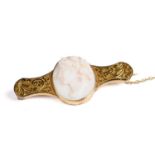 A Victorian carved cameo brooch