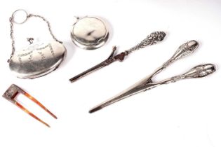 A Great War period lady's silver dressing accoutrements and accessories