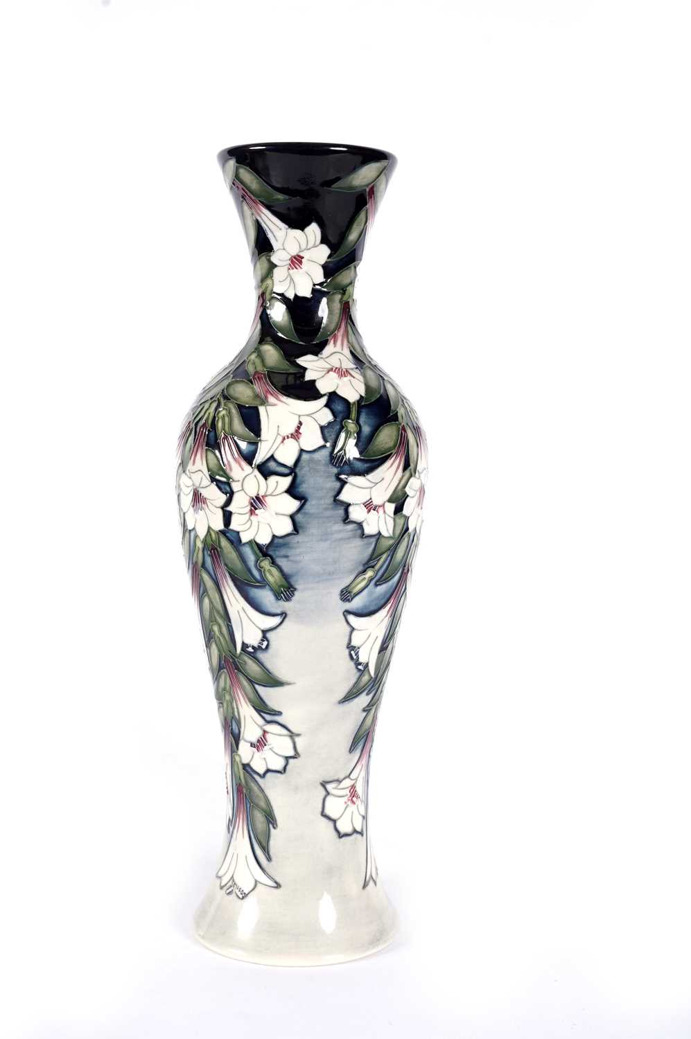 Moorcroft vase - Image 2 of 4