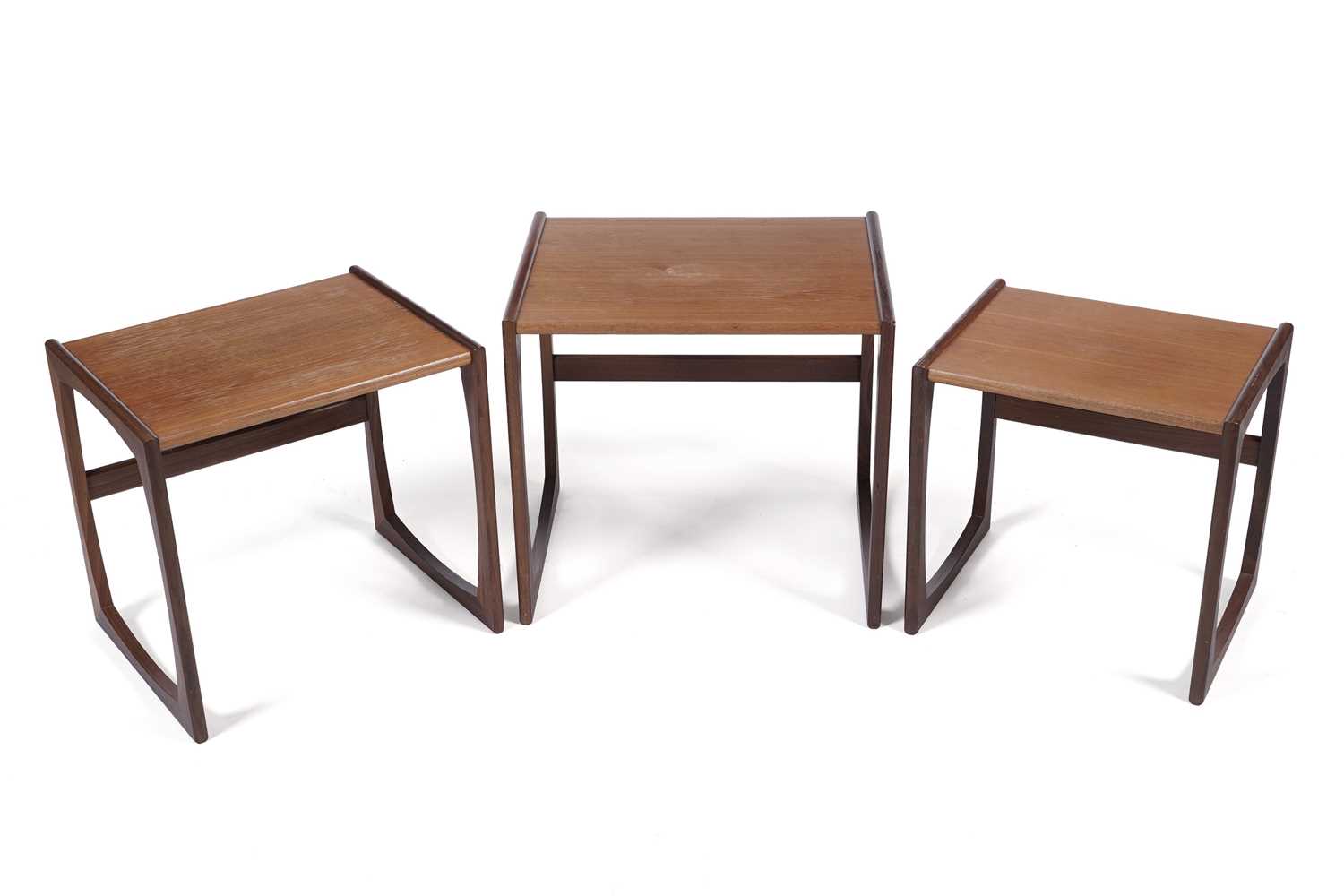 A nest of three G-plan occasional tables - Image 2 of 7