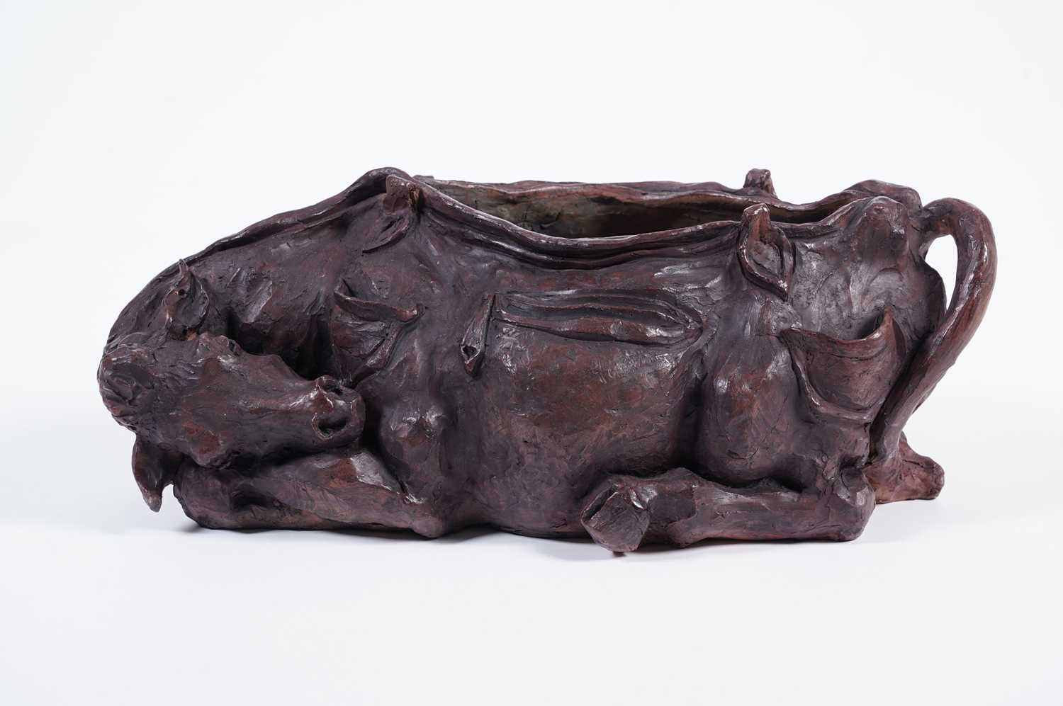 Lisa Delarny - Cowskin Handbag | clay sculpture