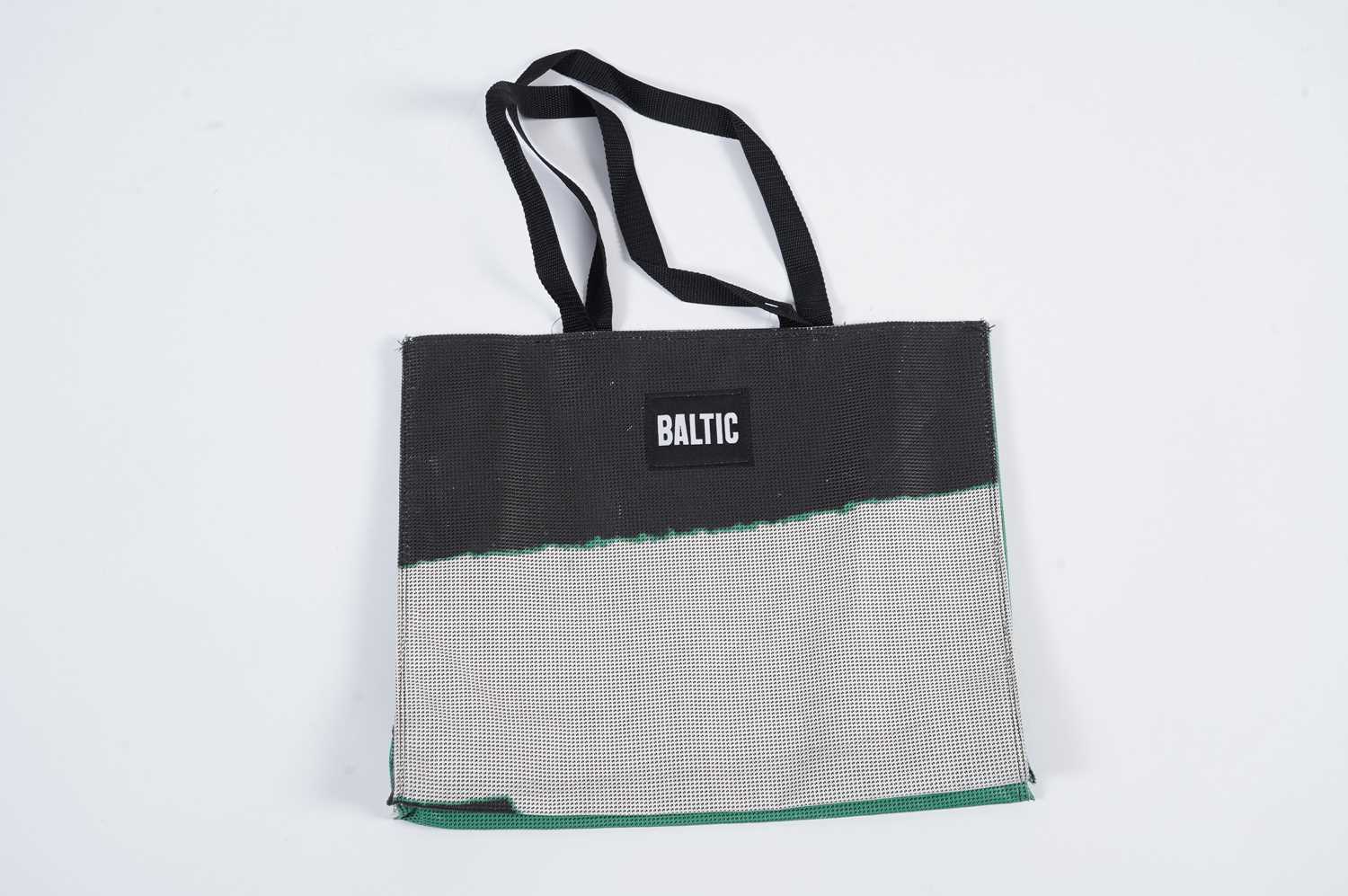 After David Shrigley - YOU CANNOT HELP LOOKING AT THIS | two limited edition BALTIC bags - Image 3 of 10