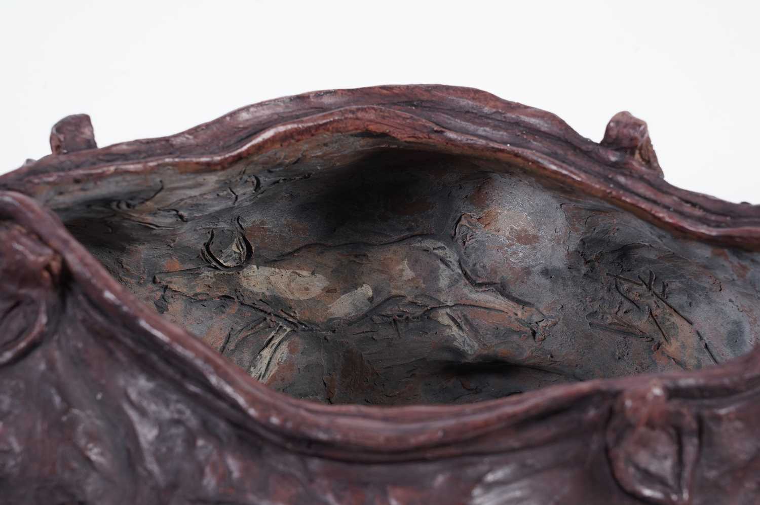 Lisa Delarny - Cowskin Handbag | clay sculpture - Image 8 of 8