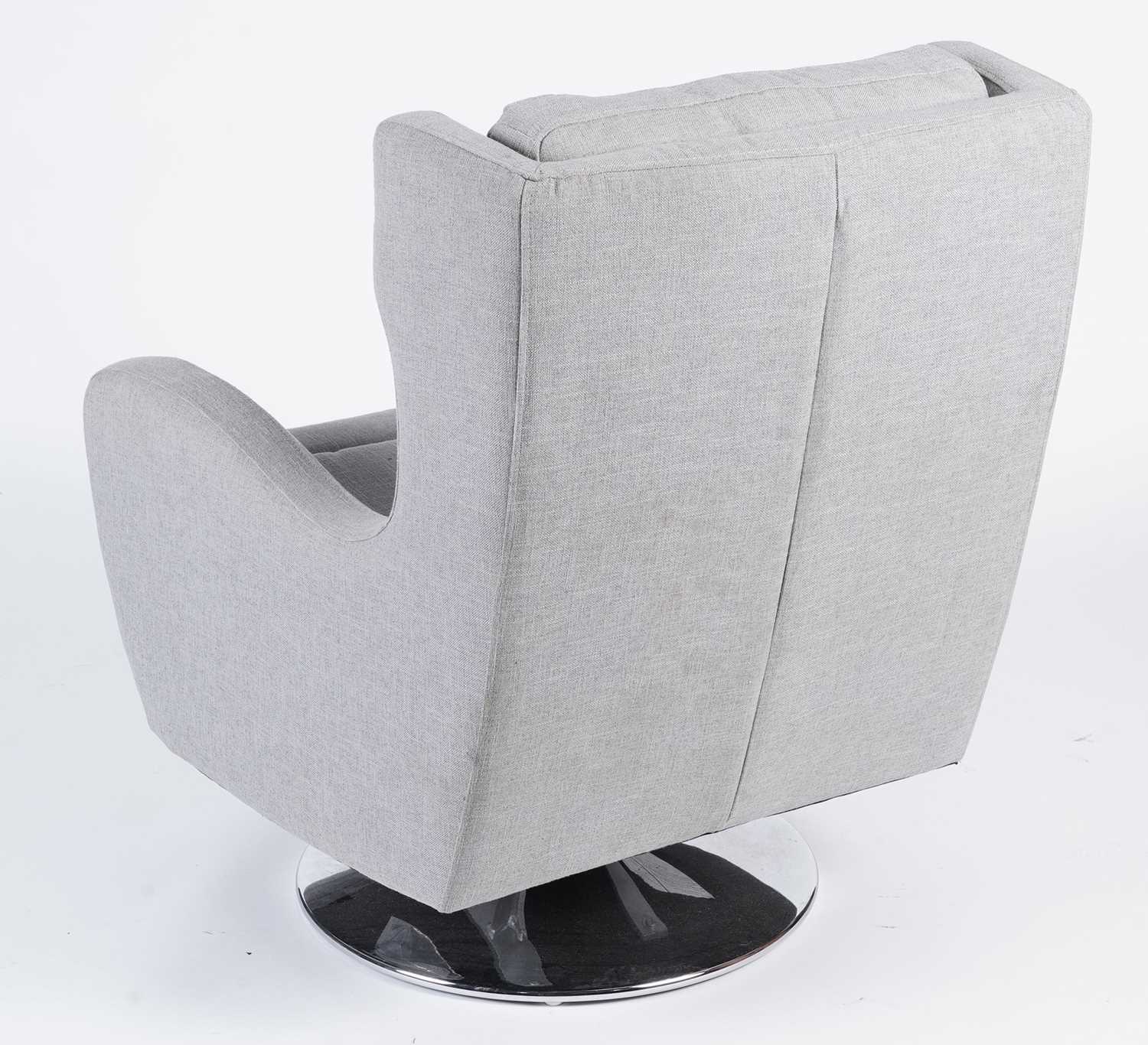 A modern grey/light blue upholstered swivel armchair - Image 5 of 8