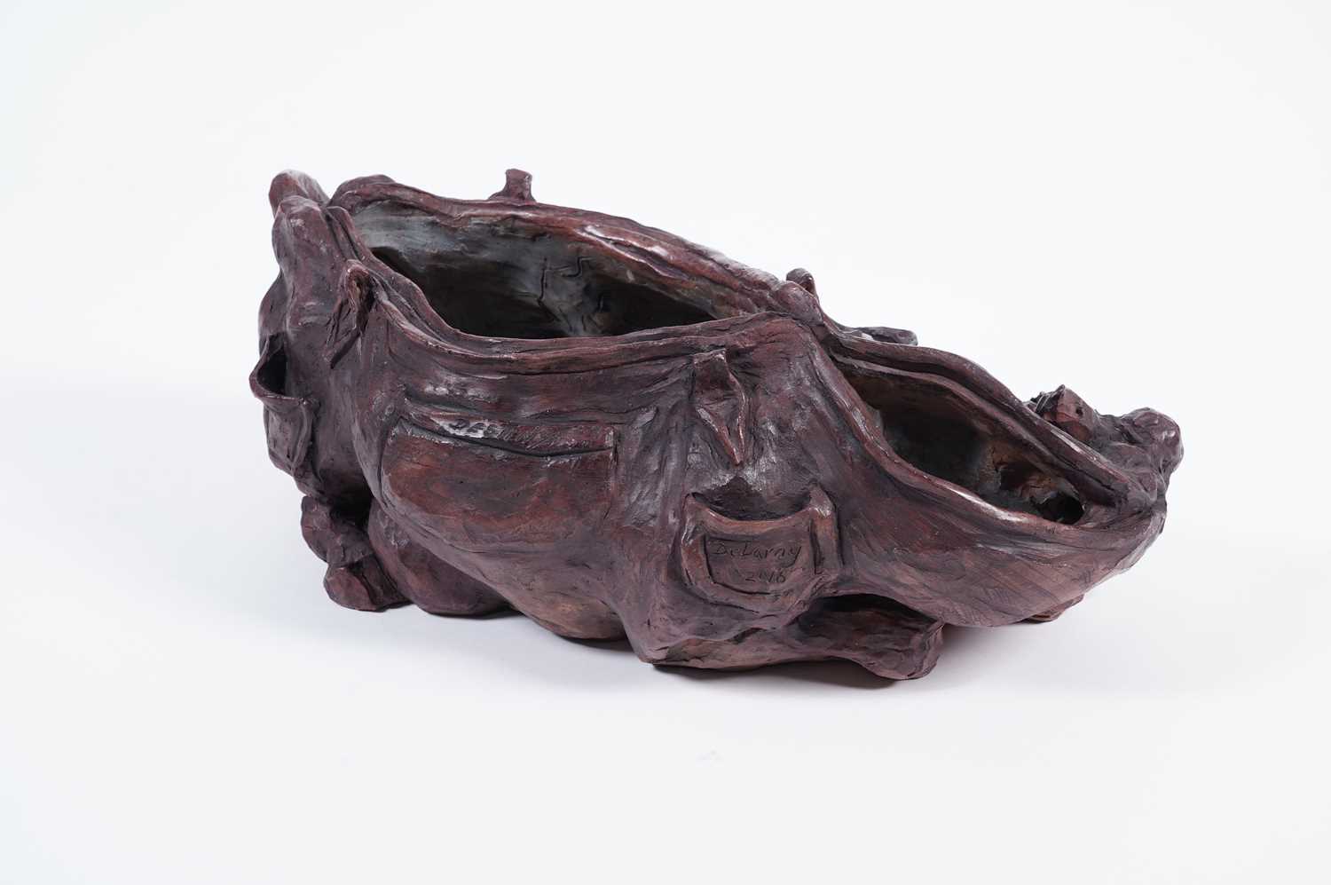 Lisa Delarny - Cowskin Handbag | clay sculpture - Image 3 of 8
