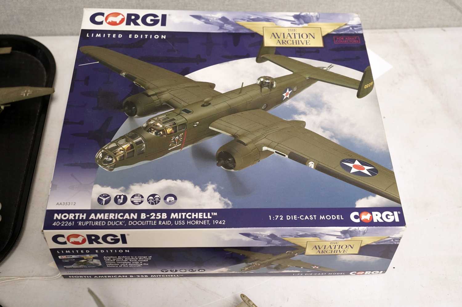 A collection of Corgi The Aviation Archive WWII model military aircraft - Image 5 of 7
