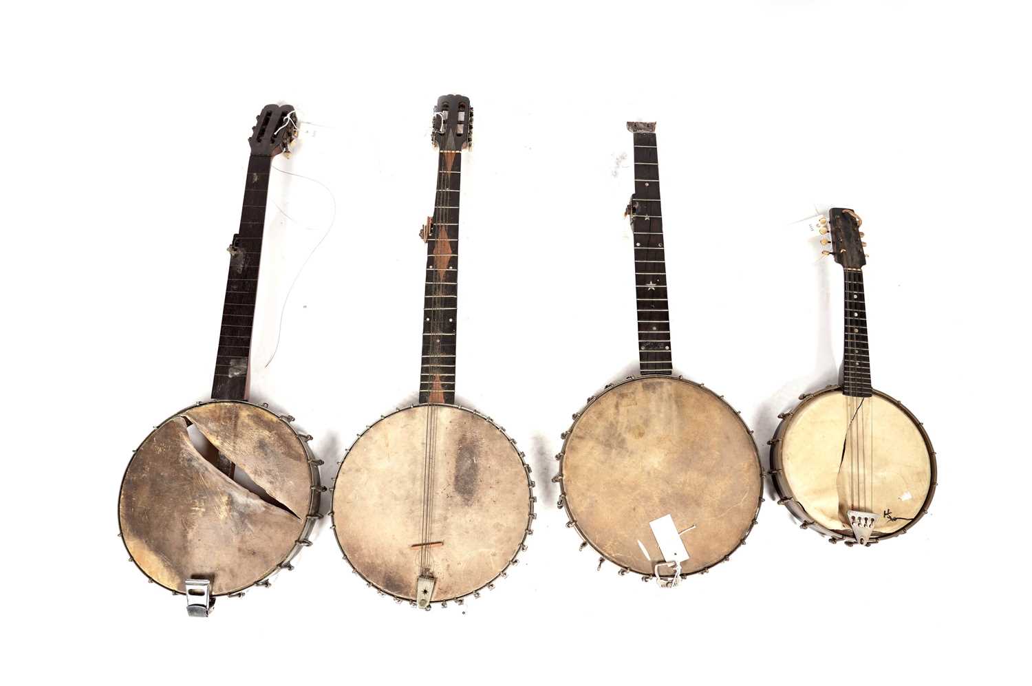 Three banjos and a Banjolele - Image 6 of 7