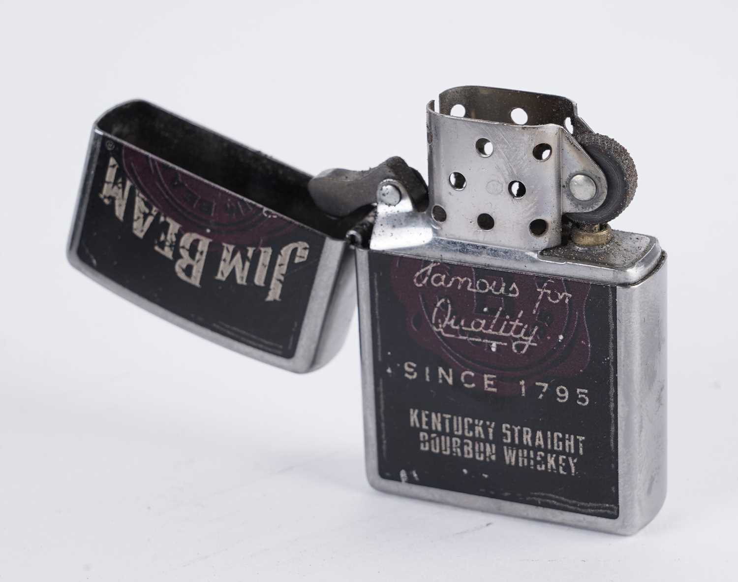 A collection of Zippo cigarette lighters - Image 4 of 4