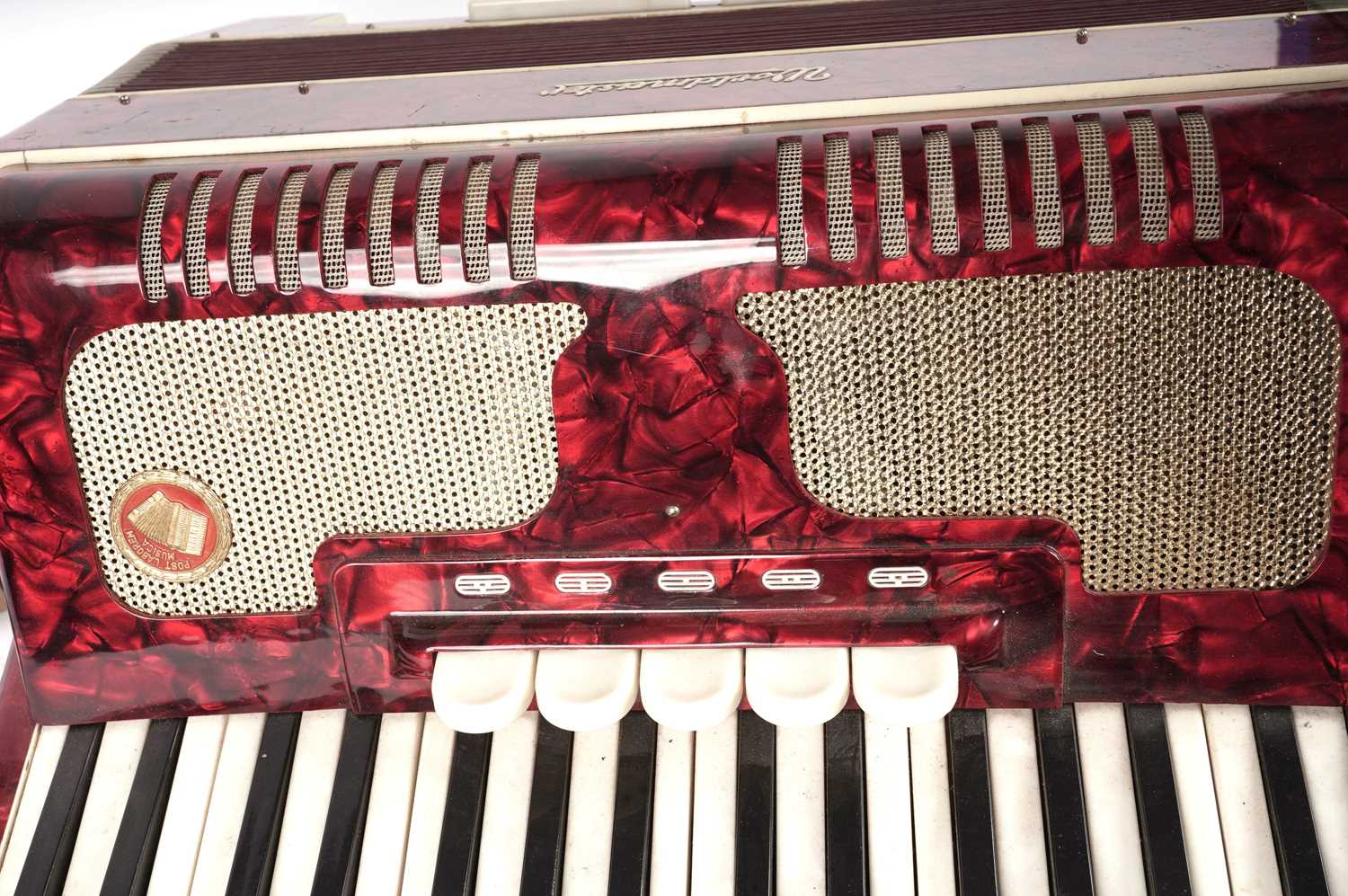 A WorldMaster accordion - Image 7 of 11