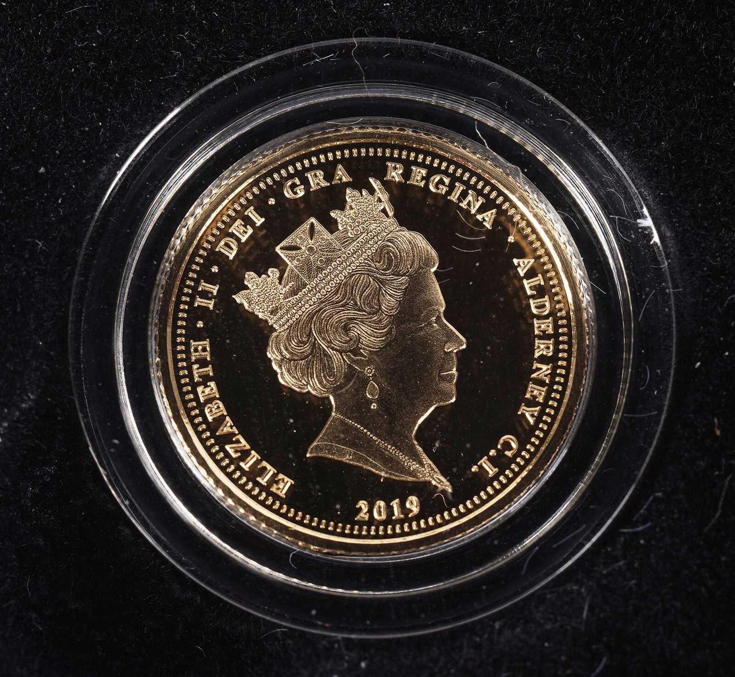 A Queen Elizabeth II gold quarter-sovereign and other coins - Bild 6 aus 6