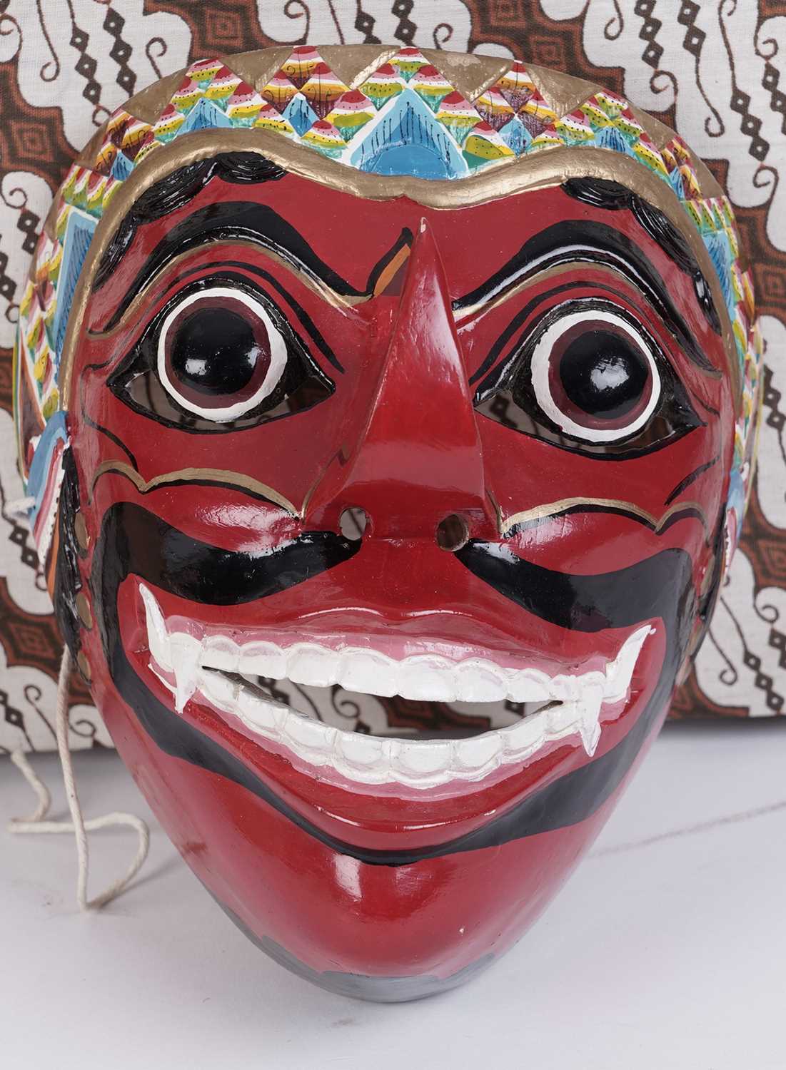 A collection of vintage hand painted Indonesian Barong masks - Image 2 of 7