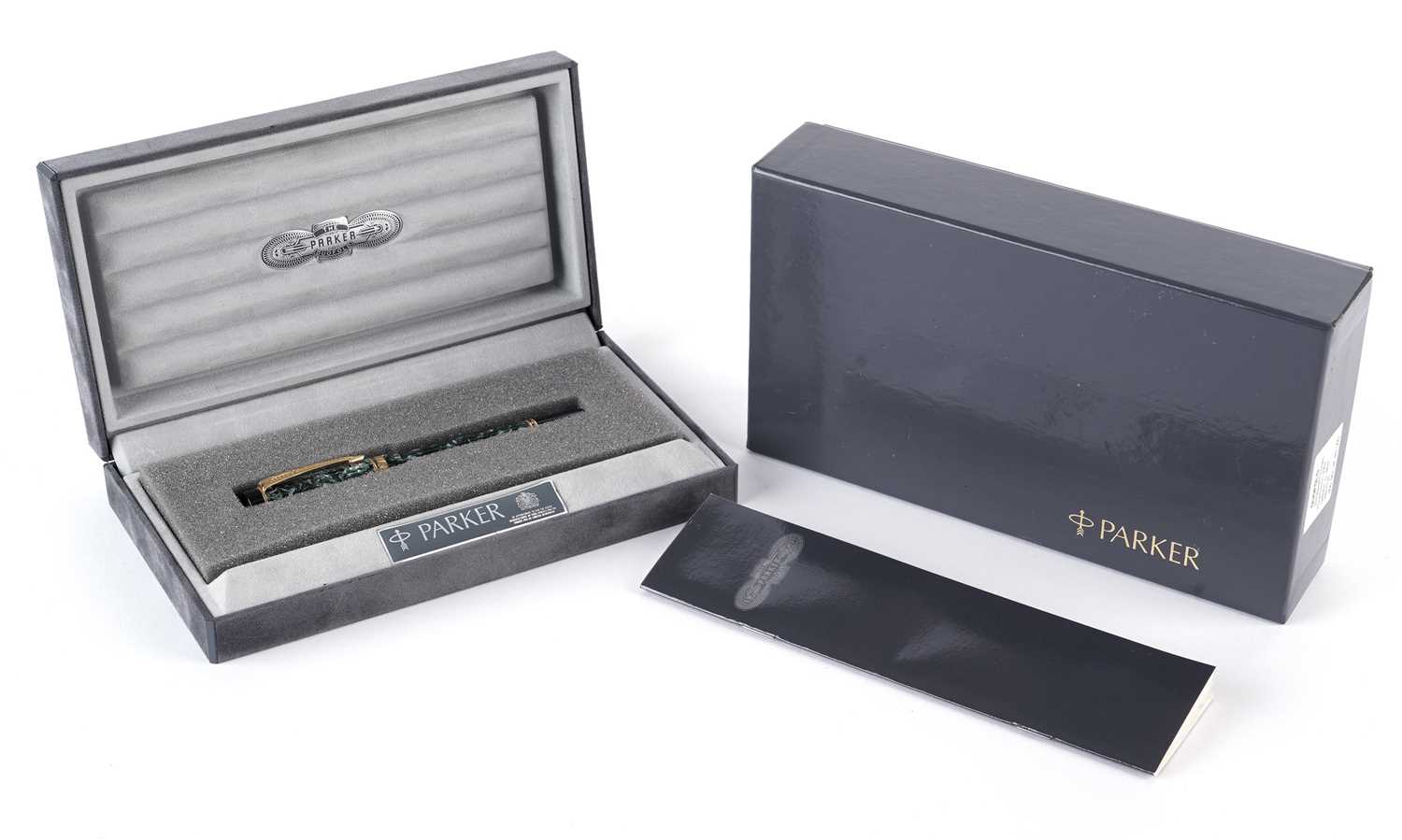 A boxed Parker Duofold fountain pen with gold nib - Image 5 of 5