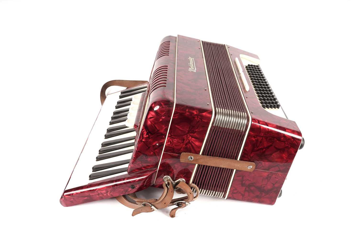 A WorldMaster accordion - Image 11 of 11