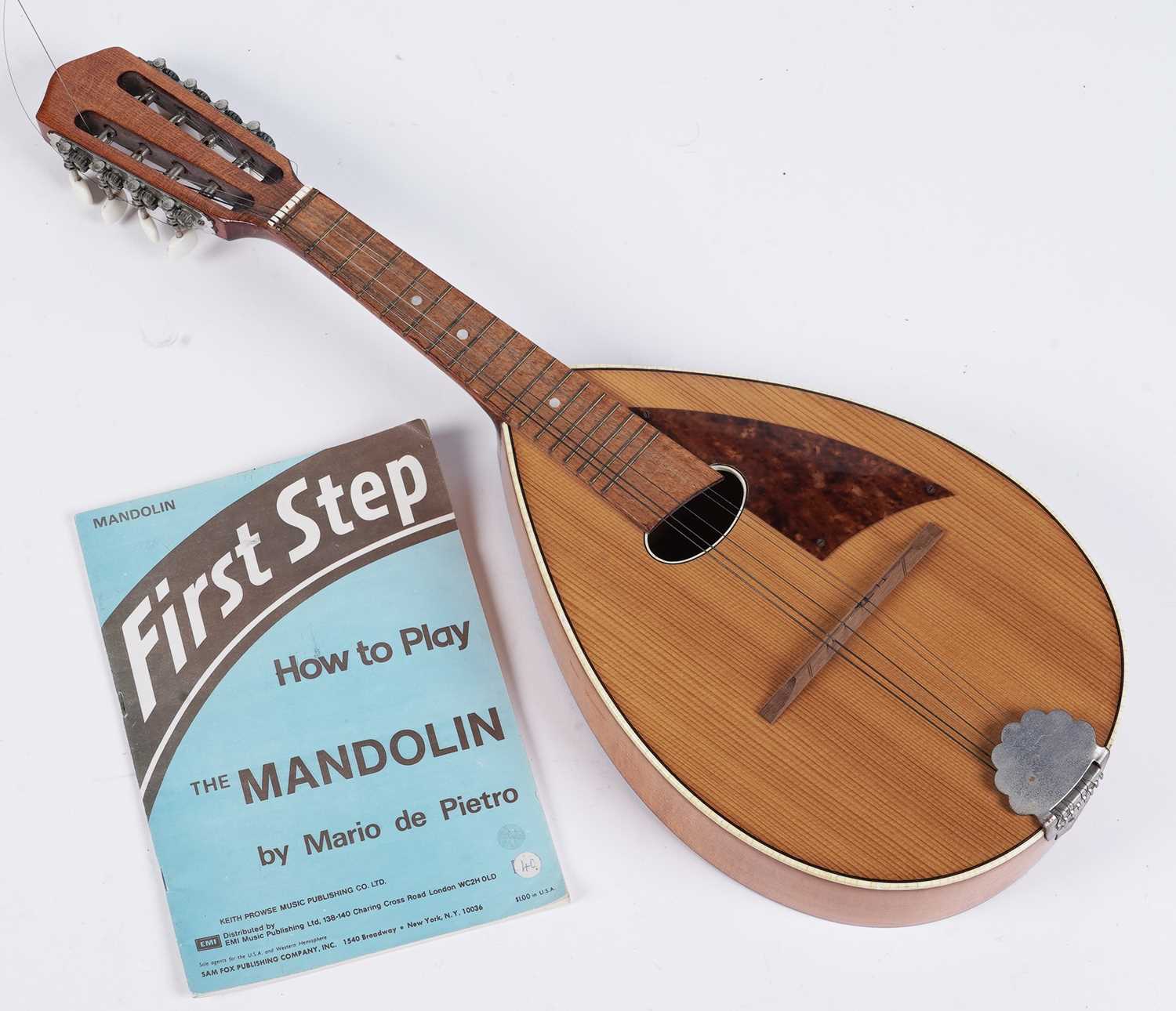 A Czechoslovakian 'Cremona' mandolin - Bild 7 aus 7