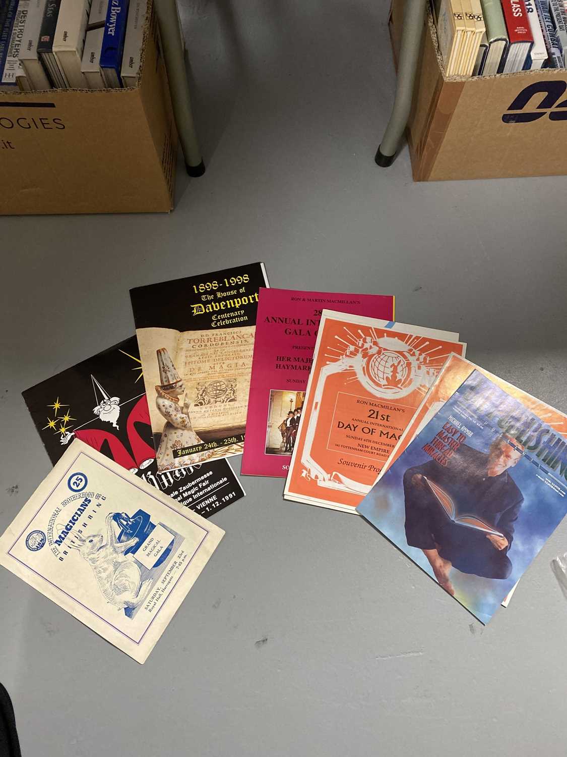 A selection of books and ephemera relating to magic - Image 9 of 10