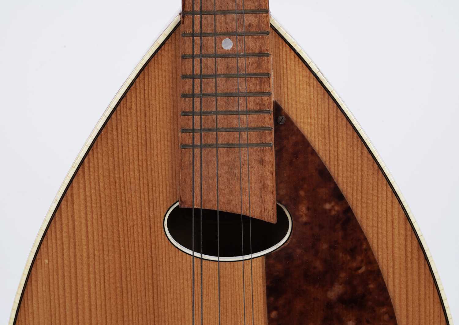 A Czechoslovakian 'Cremona' mandolin - Bild 4 aus 7