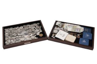 A collection of mostly 20th Century British coinage and two World War I medals