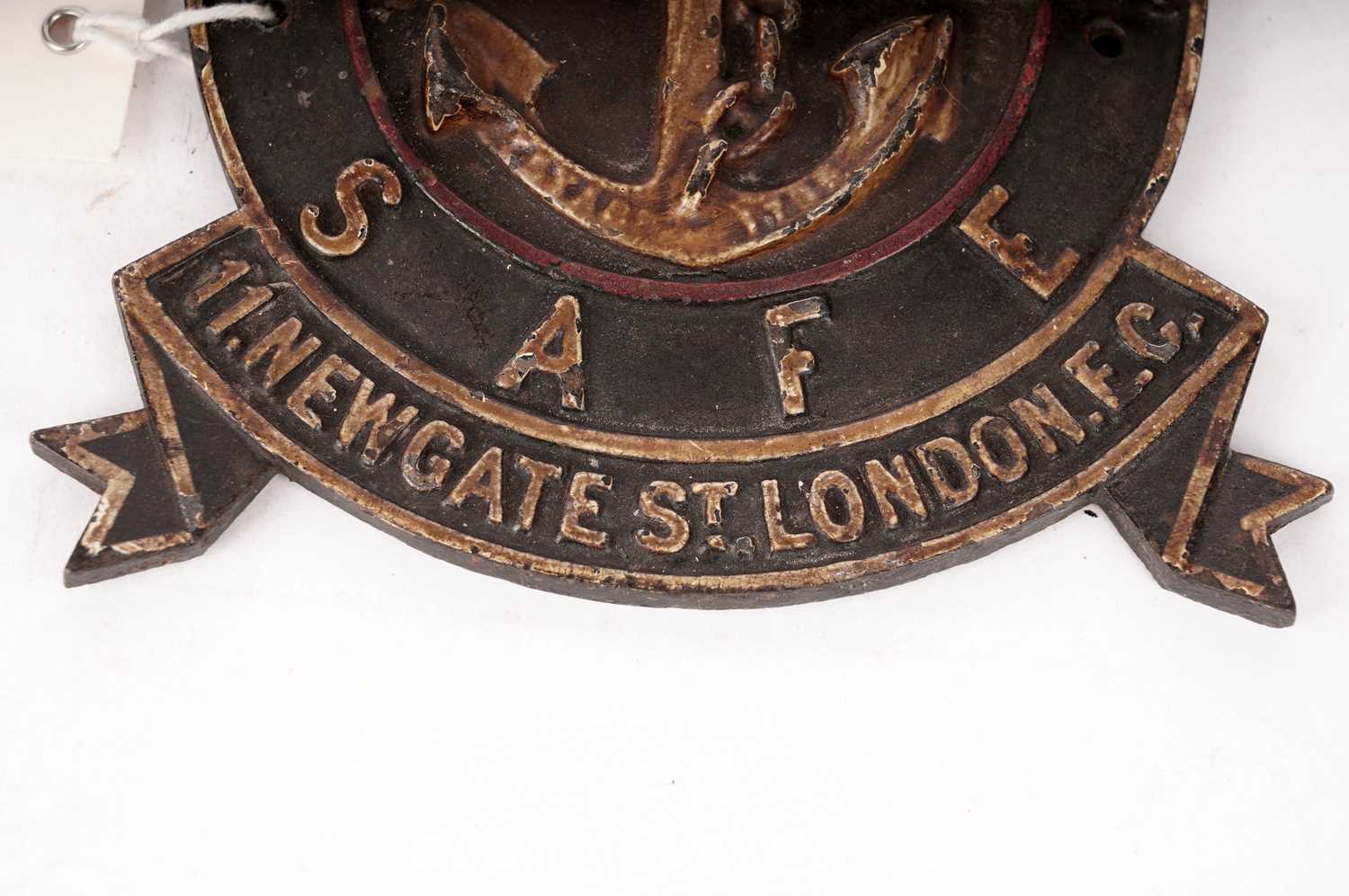 A T. Green & Son Ltd cast metal plaque and a rare Scottish agricultural cast metal plaque - Image 8 of 11