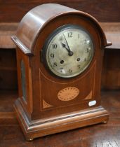 Early 20th century walnut inlaid mantel clock with twin-train movement striking on coiled gong, c/