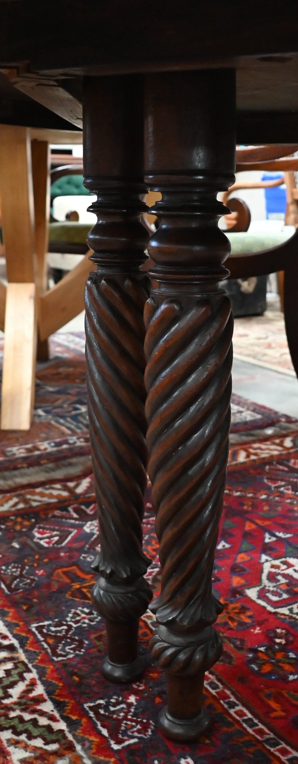 A 19th century mahogany circular campaign dining table on spiral turned supports - Image 3 of 4