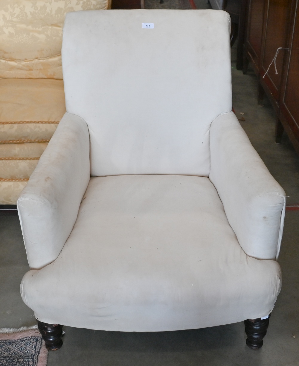 An antique oak framed low armchair with turned front legs and calico fabric cover - Image 2 of 3