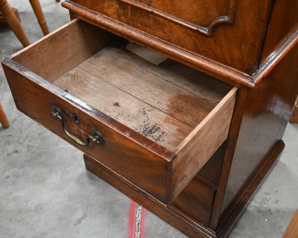 A 19th century mahogany drinks cabinet with panelled door over three drawers, 52 cm wide x 45 cm - Image 3 of 6