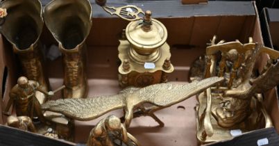 Various decorative brassware and a coffee grinder (box)