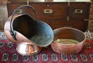 A Victorian copper coal helmet, to/w a copper and brass preserving pan (2)