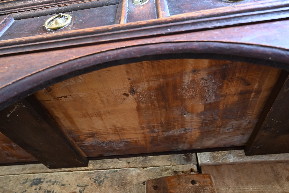 An antique oak low dresser with three double moulded front drawers over a triple arched apron, - Image 10 of 23