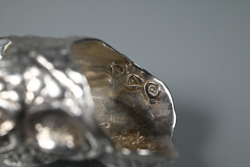 Patrick Mavros - a silver 'Croc Hornback' ring, size L, 3 cm long, inscribed within 'Patrick - Image 6 of 7