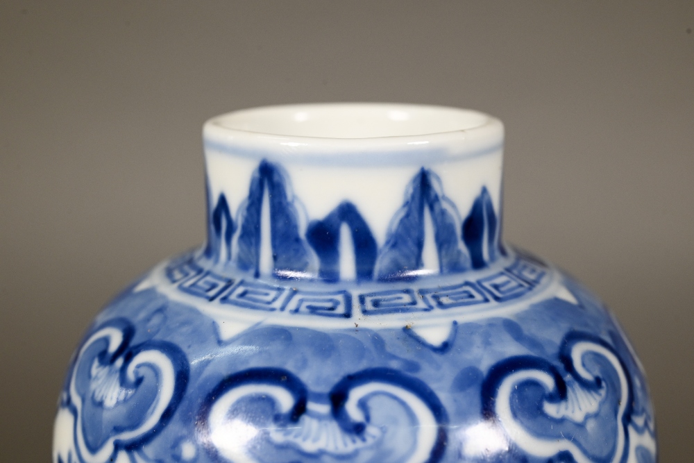 A 19th century Chinese blue and white baluster vase painted with two dragons, Kangxi four- - Image 10 of 10