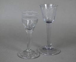 A Georgian cordial glass with vine-etched ogee bowl on plain stem and conical folded foot, 14.3 cm