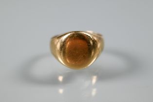A 15ct yellow gold signet ring with vacant face, size M, approx 7g  Distorted shank