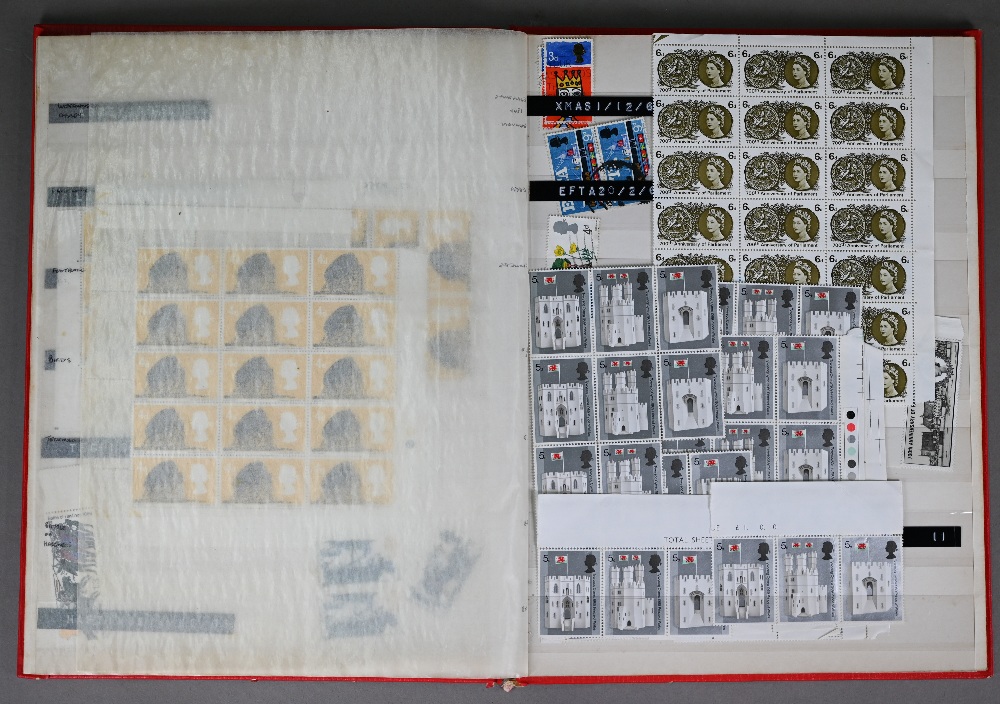 Postage stamps: an album of commemorative stamps - The Commonwealth Collection - in slip-case, to/ - Image 5 of 7