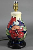 A Moorcroft 'Simeon' table lamp, 22 cm (to top of ceramic), c/w shade