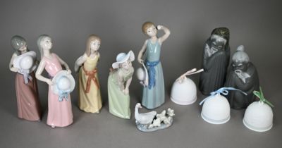 Five unboxed Lladro figures of girls with hats, 13 - 15 cm, to/w a pair of Gres figures 'Tall'